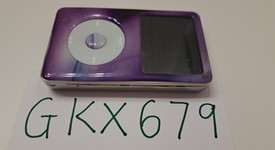 Fair
													Apple iPod Classic 5th Gen - White, 60 GB, photo 3 of 7