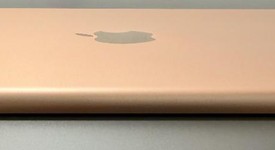 Mint
													Apple iPad 8th Gen - Wi-Fi, Gold, 32 GB, A2270, photo 5 of 8