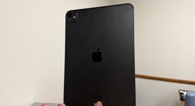 Mint
													Apple iPad Pro 11" (M4) 2024 - Unlocked, Black, 1 TB, 16 GB, A2837, Standard Glass, photo 5 of 8