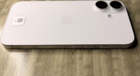 Mint
													Apple iPhone 16 - Unlocked, White, 128 GB, A3081, photo 2 of 6