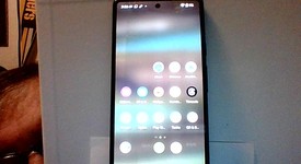 Good
													Google Pixel 6a - Unlocked, Sage, 128 GB, 6 GB, GX7AS, photo 4 of 25