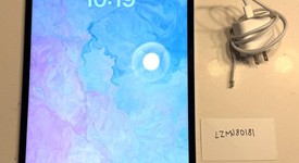 Good
													Apple iPad Pro 12.9" 6th Gen 2022 - Wi-Fi, Silver, 256 GB, photo 2 of 7