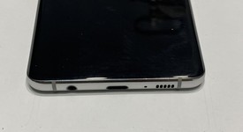 Good
													Samsung Galaxy S10 Plus - Unlocked, Blue, 128 GB, 8 GB, SM-G975U1, photo 2 of 8