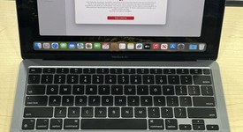 Good
													MacBook Air 2020 - 13" - Apple M1, Gray, 256 GB, 8 GB, photo 1 of 9