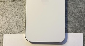 Mint
													Apple iPhone 16 Pro Max - Unlocked, White, 256 GB, A3084, photo 4 of 10