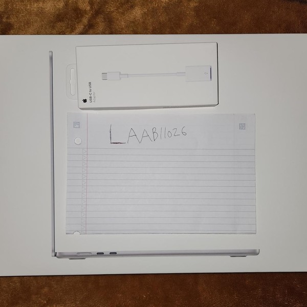 MacBook Air 2025 (M4) - 15 inch - 1 TB, Silver, 24 GB, Apple M4