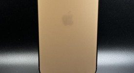 Mint
													Apple iPhone 11 Pro Max - Unlocked, Gold, 256 GB, A2161, photo 1 of 7