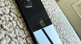 Good
													Apple iPhone 12 - Unlocked Non-US, Black, 128 GB, A2403, photo 2 of 6