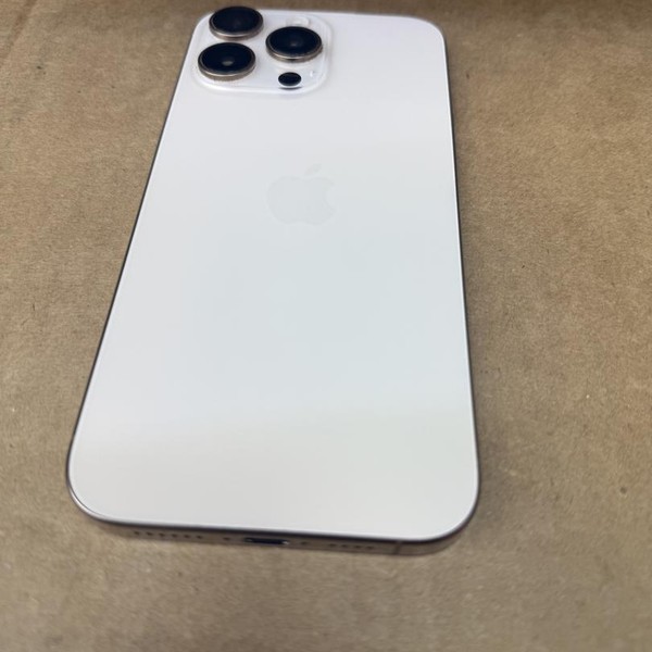 Apple iPhone 16 Pro Max - Unlocked, 1 TB, Desert, A3084