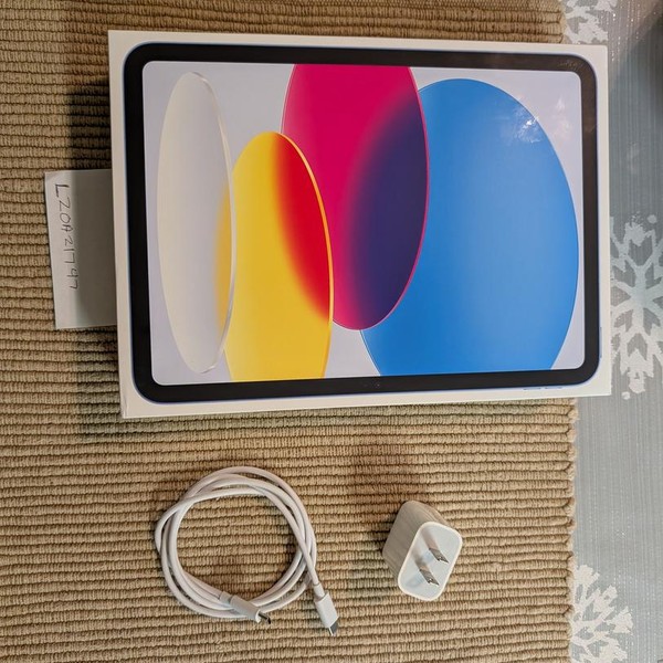 Apple iPad 11th Gen - Wi-Fi, 128 GB, Blue, A3354