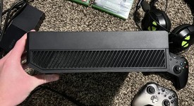 Good
													Xbox One (2013) - Black, 500 GB, photo 4 of 9