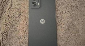 Mint
													Moto G 5G (2024) - Boost, Green, 128 GB, 4 GB, photo 5 of 8