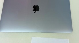 Good
													MacBook Air 2020 - 13" - Apple M1, Silver, 256 GB, 8 GB, photo 1 of 8