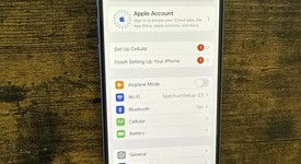 Mint
													Apple iPhone 16 - Unlocked, Ultramarine, 128 GB, A3081, photo 1 of 9