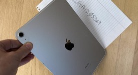 Mint
													Apple iPad Air 5th Gen - Unlocked, Starlight, 256 GB, A2589, photo 4 of 6