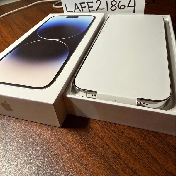 Apple iPhone 14 Pro Max - Unlocked, 256 GB, Silver, A2651