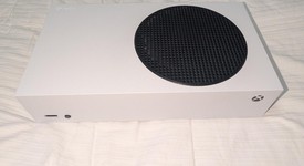 Mint
													Xbox Series S (2020) - White, 512 GB, photo 4 of 8