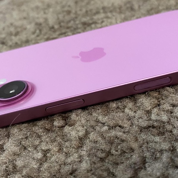 Apple iPhone 16 - Unlocked, 128 GB, Pink, A3081