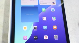 Good
													Apple iPad 11th Gen - Unlocked, Blue, 128 GB, A3355, photo 2 of 11