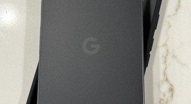Mint
													Google Pixel 9a - Visible, Obsidian, 128 GB, 8 GB, photo 3 of 8