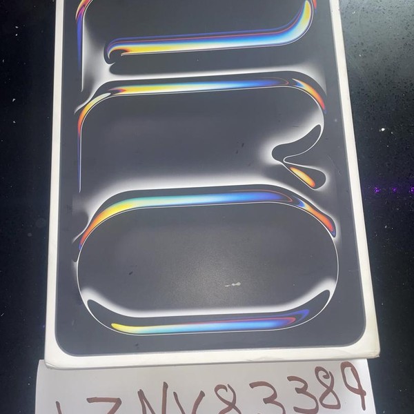 Apple iPad Pro 11 inch (M4) 2024 - Wi-Fi, 512 GB, Black, 8 GB, A2836, Standard Glass