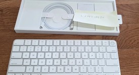 Used
													Apple Magic Keyboard with Touch ID, photo 1 of 2