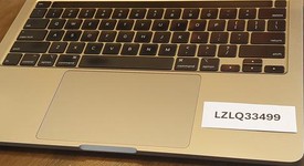 Good
													MacBook Pro 2020 - 13" - I7, Silver, 1 TB, 32 GB, photo 5 of 17