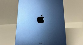 Mint
													Apple iPad 10th Gen - Unlocked, Blue, 64 GB, A2757, photo 2 of 4