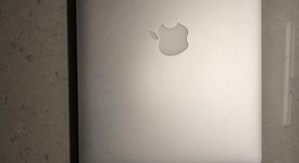 Good
													MacBook Pro 2015 (Retina) - 13" - Silver, 128 GB, 8 GB, photo 1 of 7
