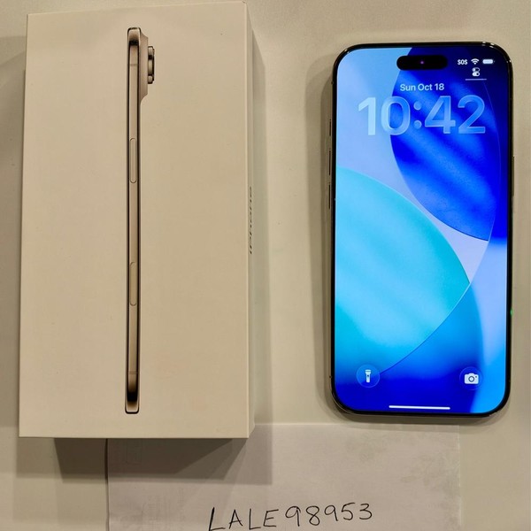 Apple iPhone Air - Unlocked, 256 GB, Cloud White, A3260