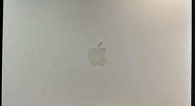 Good
													MacBook Pro 2018 (With Touch Bar) - 13" - I5, Silver, 512 GB, 8 GB, photo 2 of 7