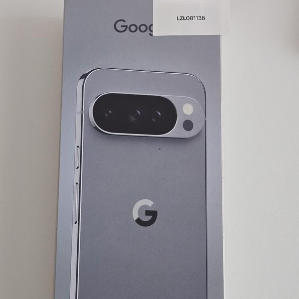 Google Pixel 10 Pro - Unlocked, 128 GB, Moonstone, G4QUR