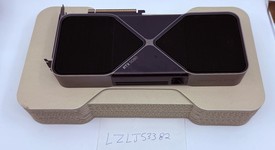 Used
													Nvidia GeForce RTX 5080 Founders Edition - 900-1G144-2545-000, photo 4 of 6