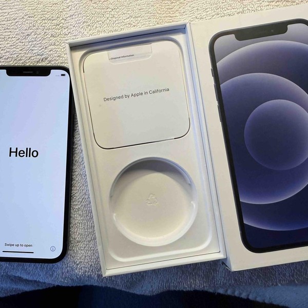 Apple iPhone 12 - Unlocked, Black, 64 GB, A2172