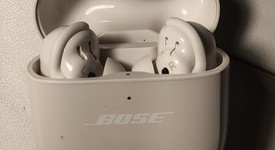 Used
													Bose QuietComfort Earbuds II - Soapstone, photo 5 of 5