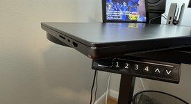 Good
													MacBook Pro Late 2023 (M3) - 16" - Apple M3 Pro 12-core, Black, 512 GB, 18 GB, 18-core GPU, photo 5 of 6