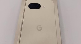 Mint
													Google Pixel 9a - Unlocked, Porcelain, 128 GB, 8 GB, photo 5 of 6