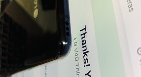 Mint
													LG V40 ThinQ - Sprint, Black, LM-V405UA, photo 6 of 6
