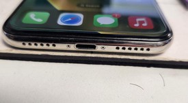 Good
													Apple iPhone X - T-Mobile, Silver, 64 GB, A1865, photo 2 of 7