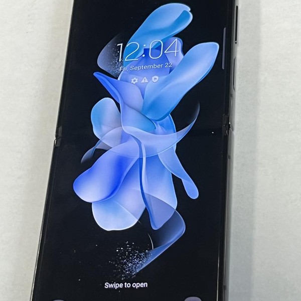 Samsung Galaxy Z Flip4 5G - Unlocked, 256 GB, Graphite, 8 GB, SM-F721U1