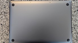 Mint
													MacBook Pro 2017 (With Touch Bar) - 15" - I7, Gray, 512 GB, 16 GB, photo 4 of 16
