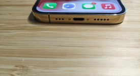 Good
													Apple iPhone 13 Pro - Verizon, Gold, 128 GB, A2483, photo 3 of 14