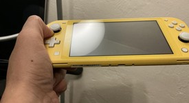 Good
													Nintendo Switch Lite - Yellow, photo 2 of 5