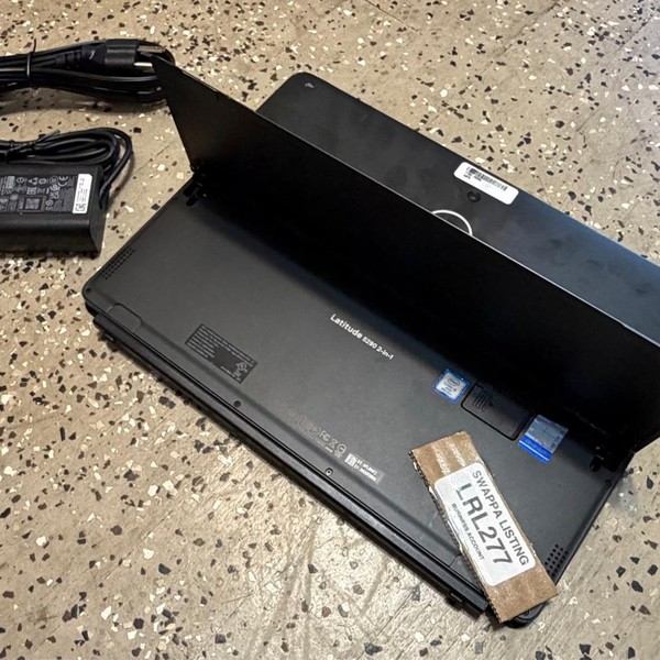 Dell Latitude 5290 2-in-1 - 256 GB, 8 GB, Intel Core i5