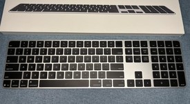 Used
													Apple Magic Keyboard - Touch ID and Numeric Keypad - Black, photo 1 of 3