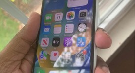 Good
													Apple iPhone SE 2nd Gen 2020 - Unlocked, White, 64 GB, A2275, photo 3 of 10