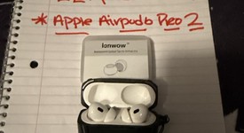 Used
													Apple AirPods Pro 2 - Lightning, photo 2 of 5