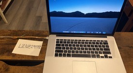 Fair
													MacBook Pro 2015 (Retina) - 15" - Silver, 512 GB, 16 GB, photo 1 of 6