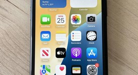 Good
													Apple iPhone Xr - Unlocked, Black, 64 GB, A1984, photo 1 of 5