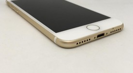 Good
													Apple iPhone 7 - Sprint, Gold, 128 GB, A1660, photo 5 of 12